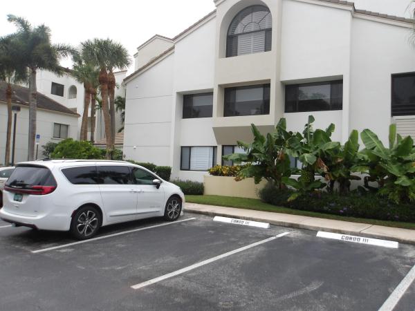 918 Oak Harbour Dr #918, Juno Beach, Florida 33408, image 1