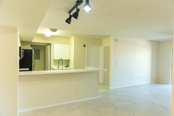 Royal Grand, 2600 S University Dr #211, Davie, Florida 33328, image 1