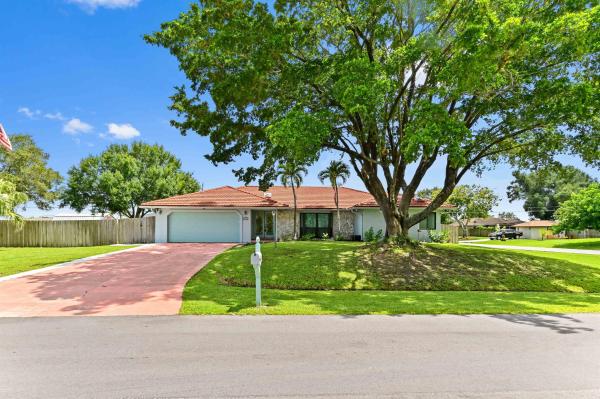 Palm Trails, 1086 SW Goodman Ave, Port St. Lucie, Florida 34953, image 1
