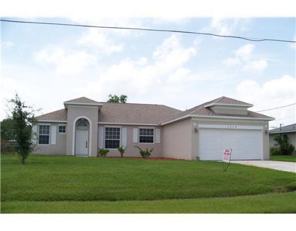 2474 SE Perugia St, Port St. Lucie, Florida 34952, image 1