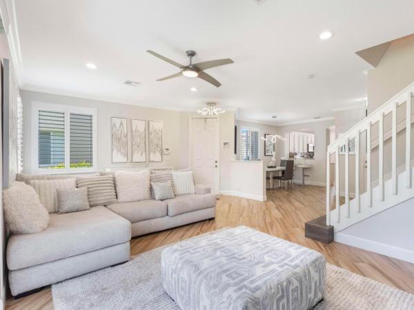 Parkside Townhomes, 3009 N Evergreen Cir, Boynton Beach, Florida 33426, image 1