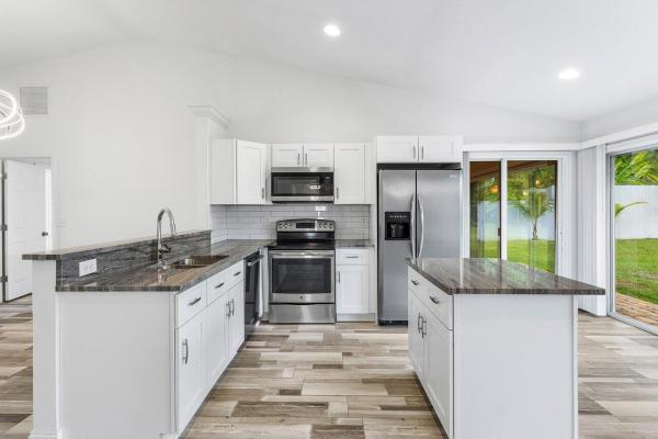 Hidden Oaks, 3170 SW Bridge St, Port St. Lucie, Florida 34953, image 1