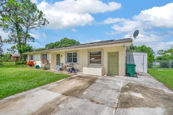 Indian River Estates, 5107 Palm Dr, Fort Pierce, Florida 34982, image 1
