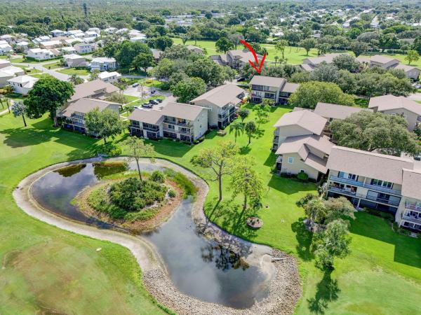 Riverbend Country Club, 18390 SE Wood Haven Ln #D, Jupiter, Florida 33469, image 1