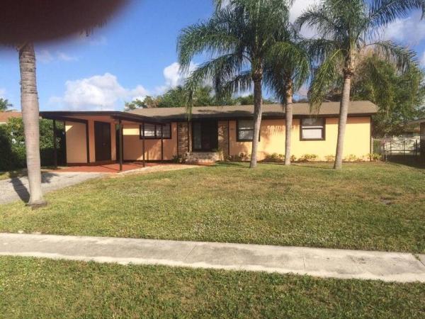 Seminole Manor, 3921 Chickasha Rd, Lantana, Florida 33462, image 1