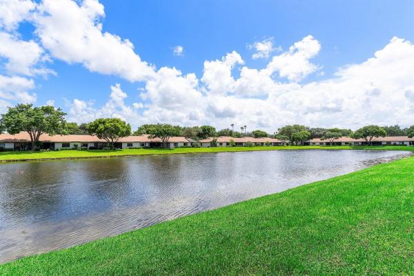 Summerwinds At Whisper Walk, 8196 Whispering Palm Dr #E, Boca Raton, Florida 33496, image 1