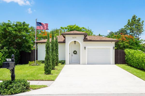 Royal Palm Estates, 5601 Papaya Rd, West Palm Beach, Florida 33413, image 1