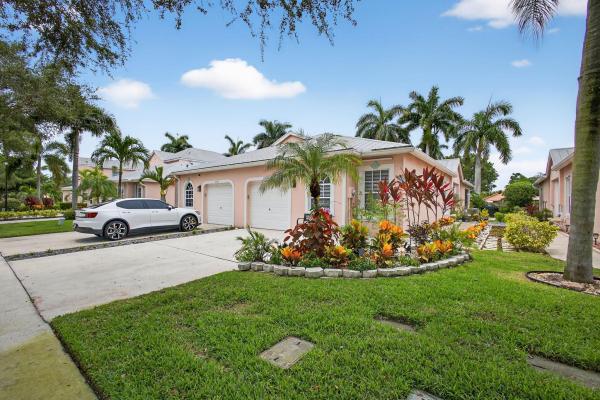 Pelican Key At Wellington's Edge, 10761 Pelican Dr, Wellington, Florida 33414, image 1