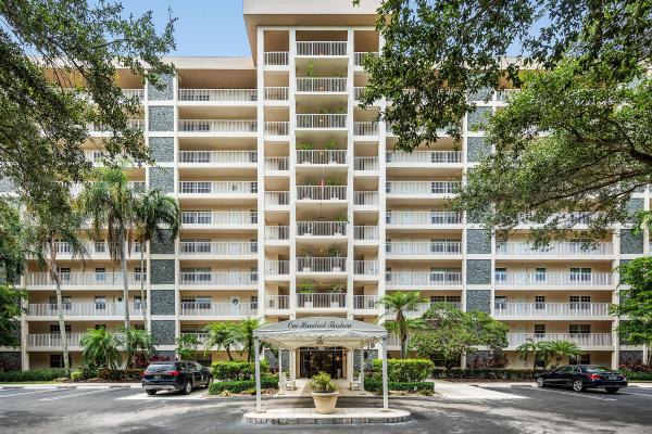 Oaks Way At Palm-Aire, 3520 Oaks Way #1004, Pompano Beach, Florida 33069, image 1