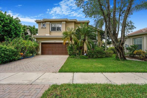 Saturnia, 19059 Skyridge Cir, Boca Raton, Florida 33498, image 1