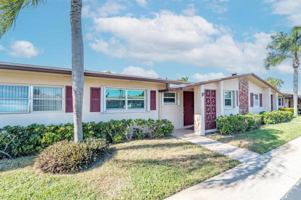 Crosley At Cresthaven Villas, 2990 Crosley Dr #D, West Palm Beach, Florida 33415, image 1