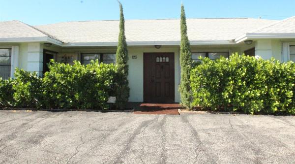 Palm Beach Lake Worth Estates, 125 Castlewood Dr #1, North Palm Beach, Florida 33408, image 1