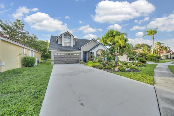 Lake Point, 12673 White Coral Dr, Wellington, Florida 33414, image 1