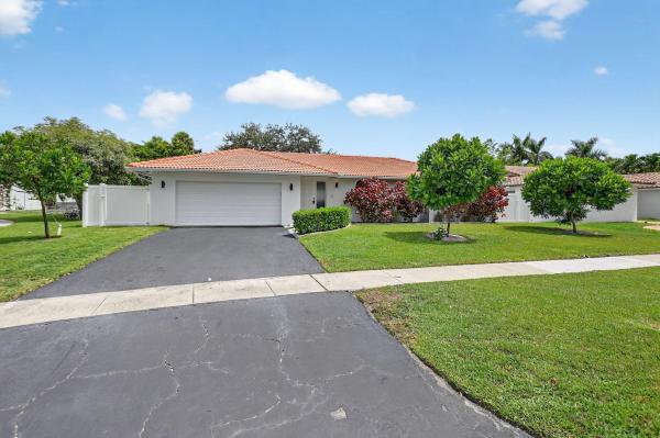 Los Paseos Of Via Verde, 20833 Sonrisa Way, Boca Raton, Florida 33433, image 1