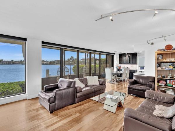 Rogers East, 900 NE Spanish River Blvd #1g, Boca Raton, Florida 33431, image 1