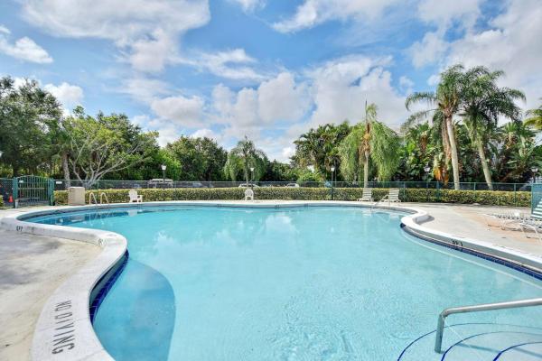 271 Cypress Point Dr #271, Palm Beach Gardens, Florida 33418, image 1