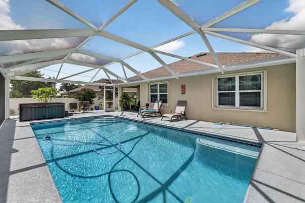 Hidden Oaks, 2169 SW Savage Blvd, Port St. Lucie, Florida 34953, image 1