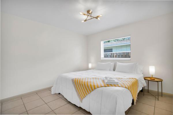Edgewood, 1850 SW 24th St #1-2, Fort Lauderdale, Florida 33315, image 3