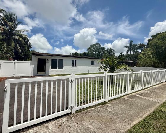 Boulevard Heights, 531 N 68th Ter, Hollywood, Florida 33024, image 1