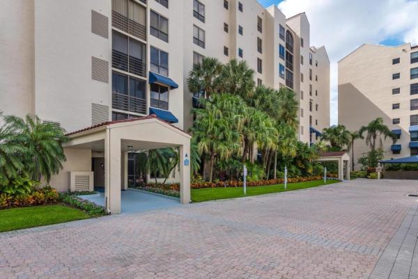 Regency At Boca Pointe, 7568 Regency Lake Dr #502, Boca Raton, Florida 33433, image 1