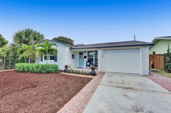 North Lake Worth, 1609 N M St, Lake Worth Beach, Florida 33460, image 1