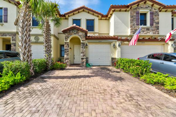 Ashton Parc, 4022 Devenshire Ct, Coconut Creek, Florida 33073, image 1
