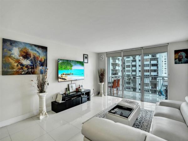Del Prado, 18061 Biscayne Blvd 502-2, Aventura, Florida 33160, image 1