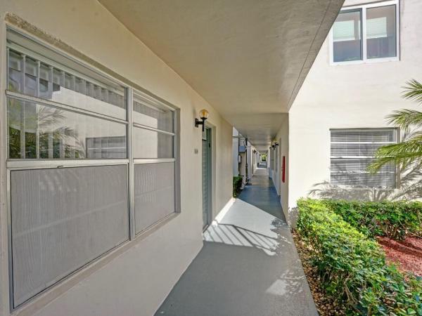 Burgundy At Kings Point, 298 Burgundy G, Delray Beach, Florida 33484, image 3