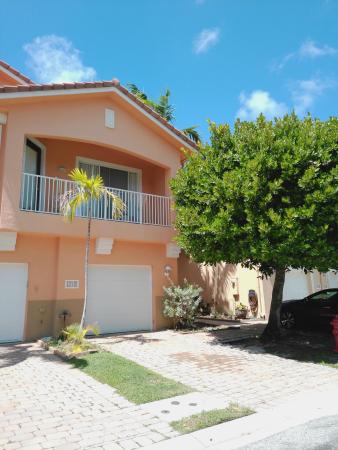 Sierra Bay, 1719 Terracotta Dr, Riviera Beach, Florida 33404, image 1