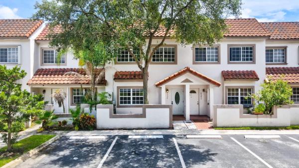Welleby Springs, 9539 NW 42nd St, Sunrise, Florida 33351, image 1