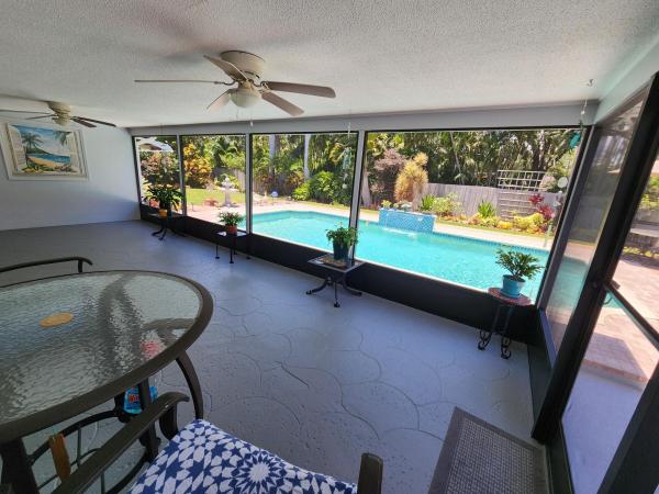 Woodland Terrace, 819 Mimosa Ct, Haverhill, Florida 33415, image 2