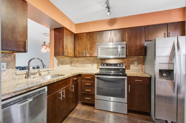 Huntington Lakes 5, 7290 Kinghurst Dr #405, Delray Beach, Florida 33446, image 1