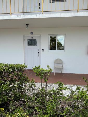 101 Plymouth M, West Palm Beach, Florida 33417, image 1