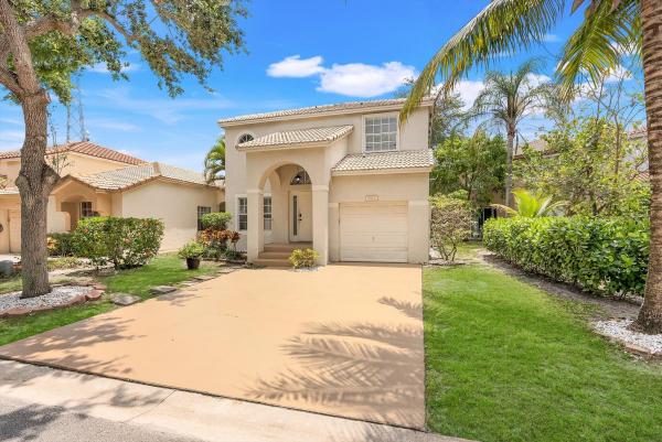 Eagle's Cay, 5814 Eagle Cay Ln, Coconut Creek, Florida 33073, image 1