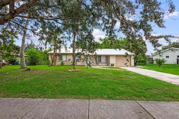 Parks Edge, 766 SW Belmont Cir, Port St. Lucie, Florida 34953, image 1