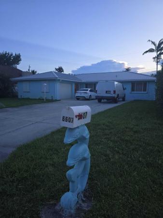 Floral Park, 6607 Eastview Dr, Lake Worth Beach, Florida 33462, image 1