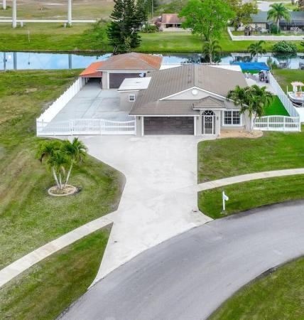 La Mancha, 183 Cordoba Cir, Royal Palm Beach, Florida 33411, image 1