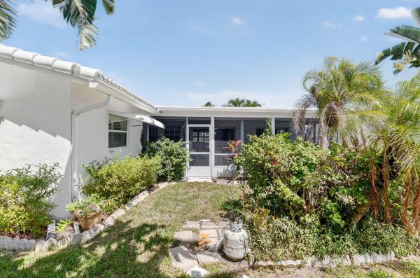 Palm Beach Leisureville, 2019 Vastine Dr, Boynton Beach, Florida 33426, image 1