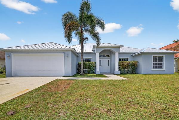 Crane Landing, 538 SW Nadell Ave, Port St. Lucie, Florida 34953, image 1