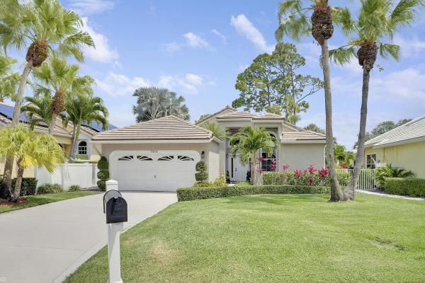 Eastpointe Country Club, 13810 Cross Pointe Ct, Palm Beach Gardens, Florida 33418, image 1
