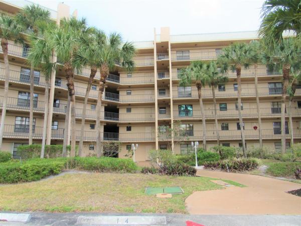 Sunrise Of Palm Beach, 4640 Lucerne Lakes Blvd #206, Lake Worth Beach, Florida 33467, image 1