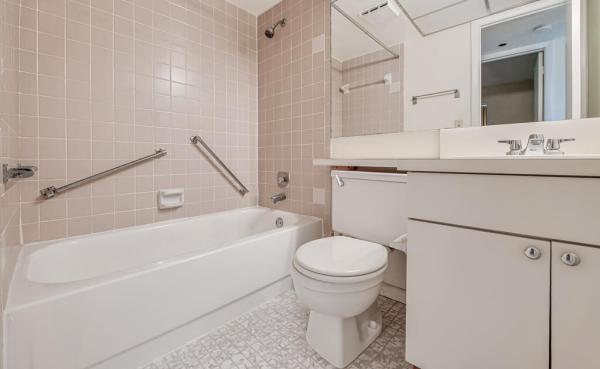 Sunrise Of Palm Beach, 4640 Lucerne Lakes Blvd W #206, Lake Worth, Florida 33467, image 2
