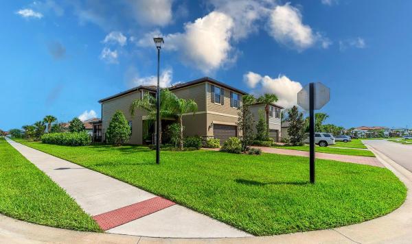 Veranda Gardens, 593 SE Monet Dr, Port St. Lucie, Florida 34984, image 1