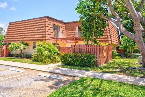 Palms Of Delray, 2530 Albatross Rd #8-B, Delray Beach, Florida 33444, image 1