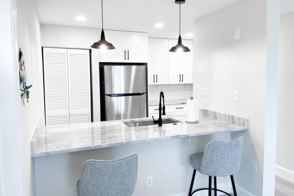 Beach Villas On Hutchinson Island, 1550 S Ocean Dr #19, Fort Pierce, Florida 34949, image 1