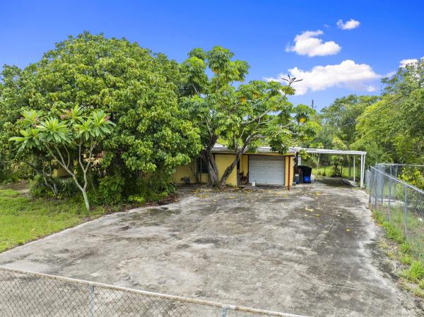 Pleasant View, 212 Indian Hills Dr, Fort Pierce, Florida 34982, image 1