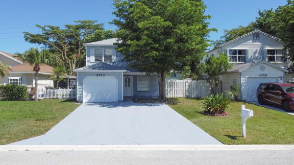 The Palm Club West Village, 4722 Lakeside Cir, West Palm Beach, Florida 33417, image 1