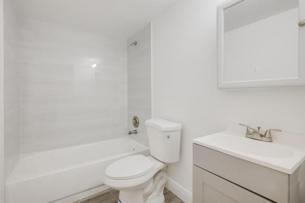 1507 Meadows Cir W, Boynton Beach, Florida 33436, image 3