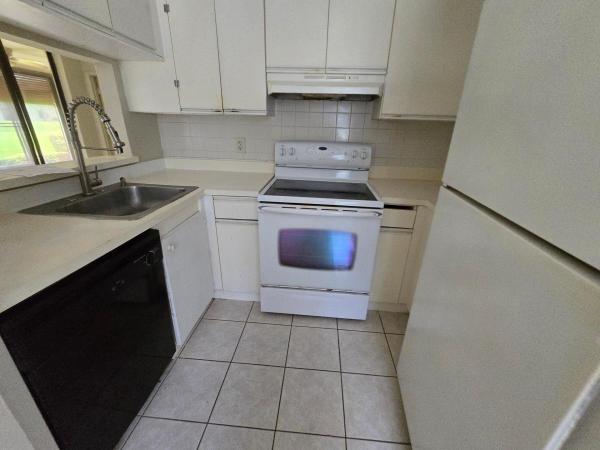 Alexandra Village, 5475 Verona Dr #B, Boynton Beach, Florida 33437, image 1