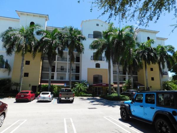 Coronado, 22701 Camino Del Mar #23, Boca Raton, Florida 33433, image 1
